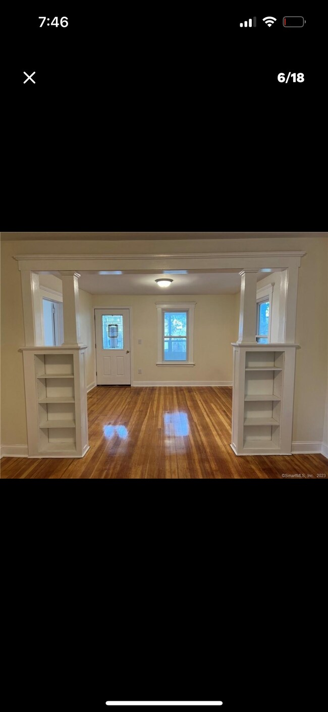 Building Photo - 56 Winthrop St