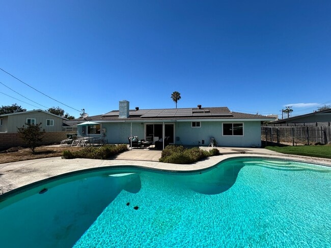 Building Photo - 18172 St Moritz Cir