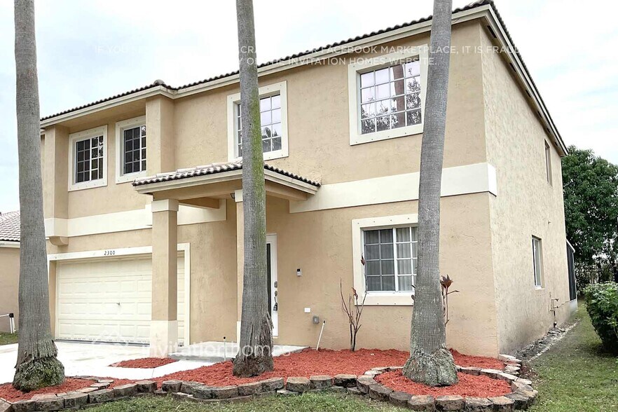 Building Photo - 2300 SW 106th Ave