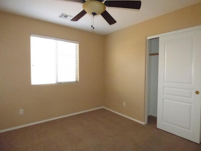 Building Photo - 14082 W Rosewood Dr