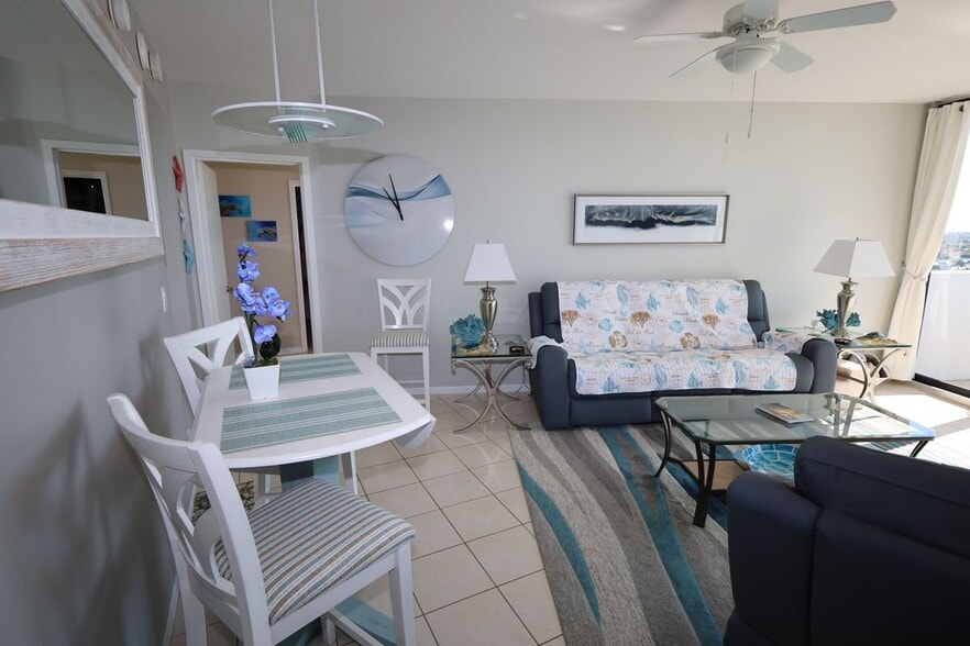 Building Photo - 58 N Collier Blvd