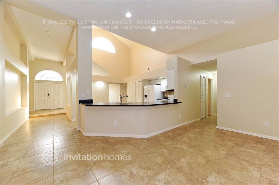 Building Photo - 18528 Avocet Dr