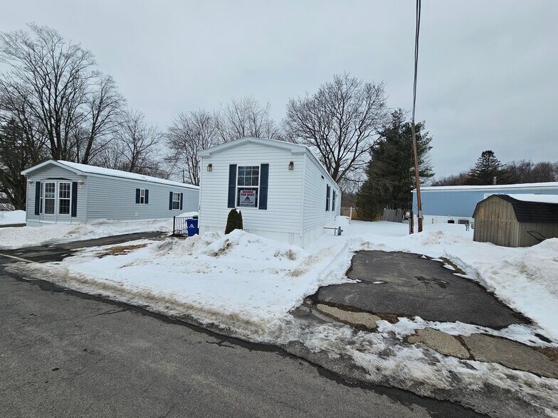 Building Photo - 119 Rodeo Dr