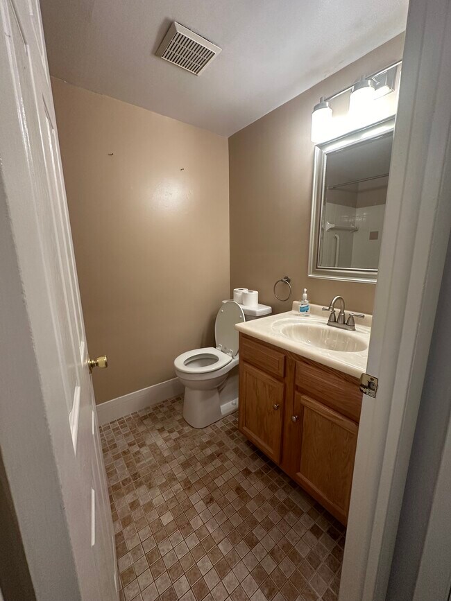 Bathroom - 822 South Ave