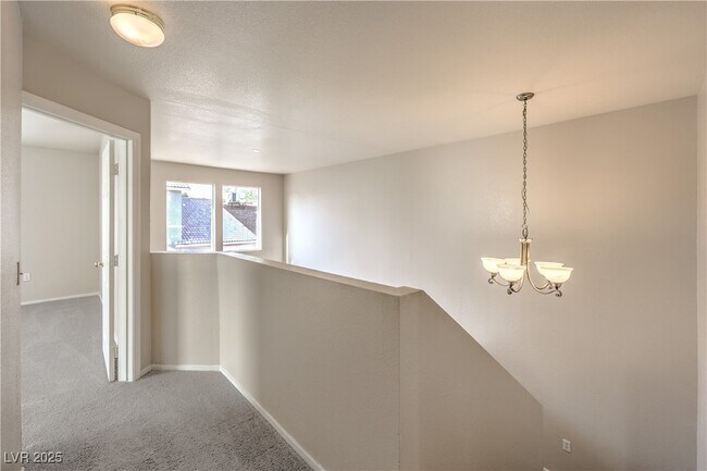 Building Photo - 1453 Rothwell Ct