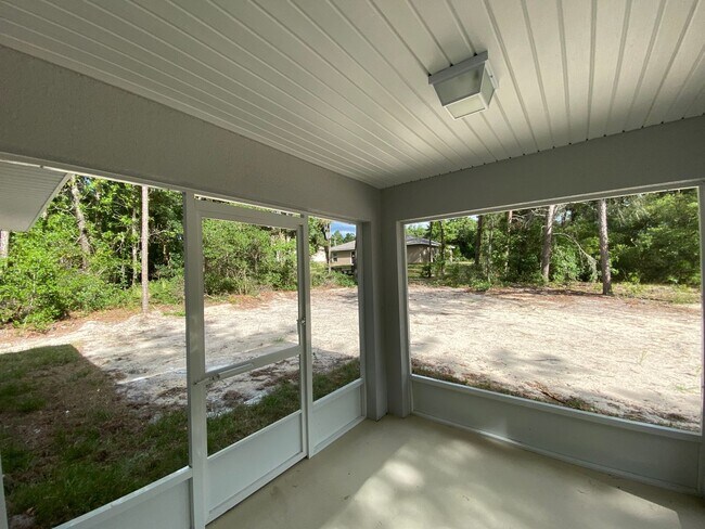 Building Photo - 4490 SW 150th Pl