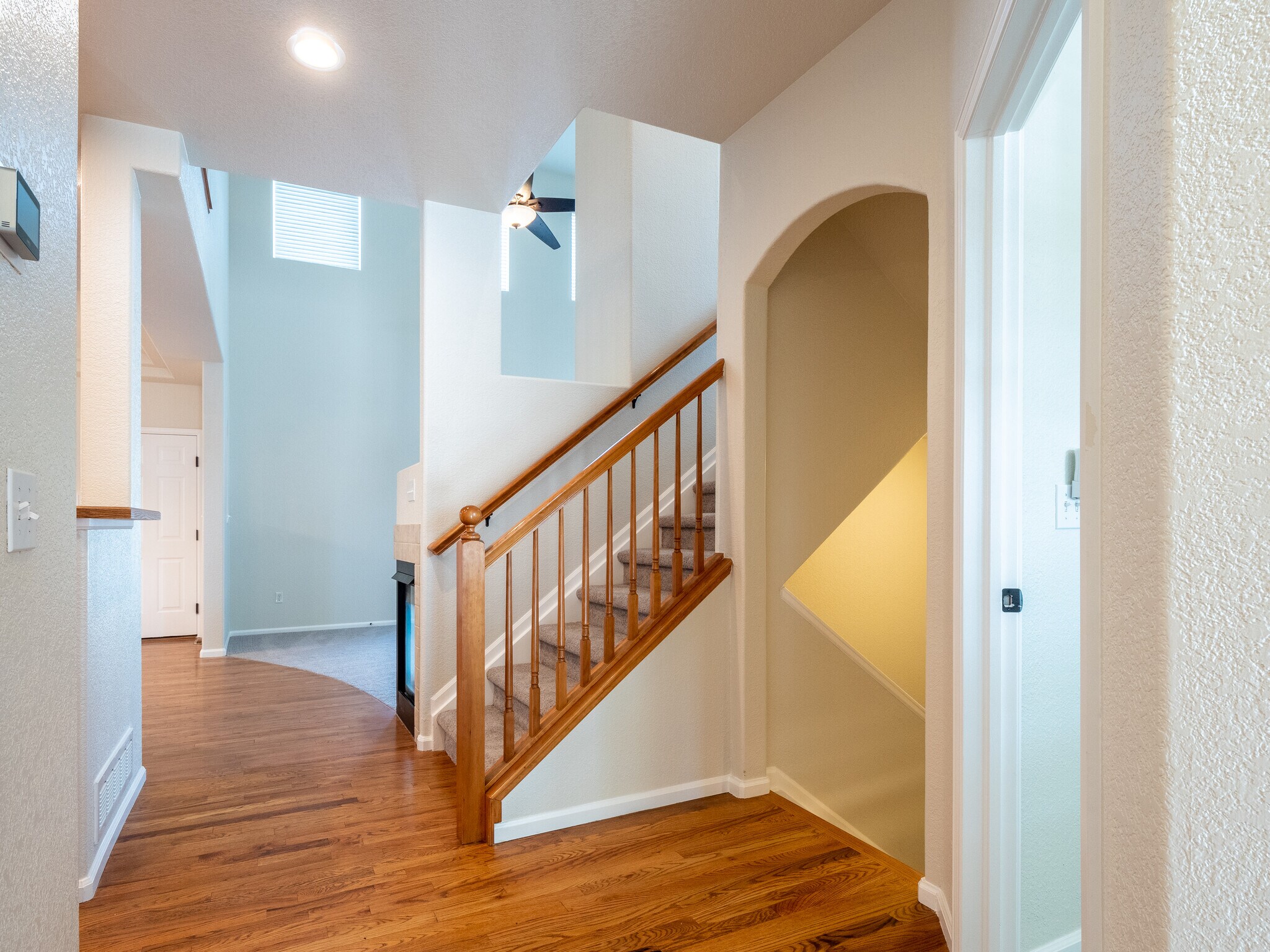 Building Photo - 5162 Cinquefoil Ln