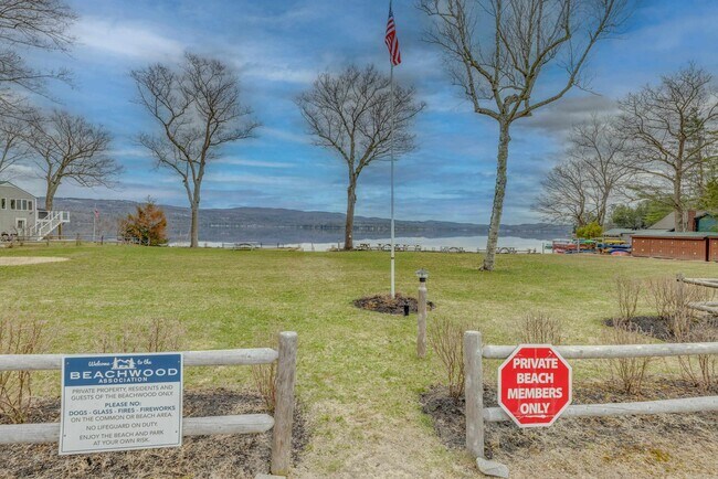 Building Photo - 43 Beachwood Rd