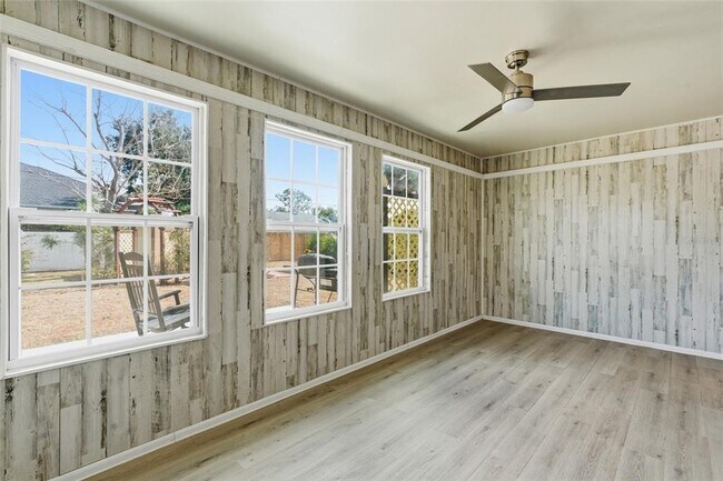 Building Photo - 7284 Sea Mist Dr