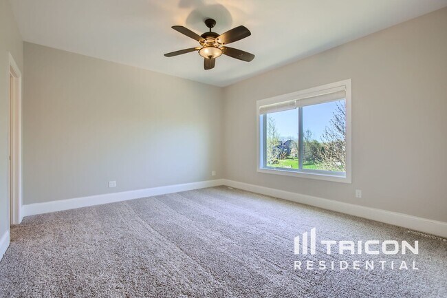 Building Photo - 19280 Castle Ct