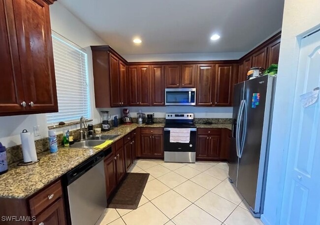 Building Photo - 7029 Ambrosia Ln
