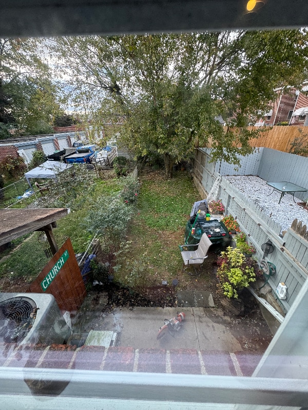 Building Photo - 915 Union St