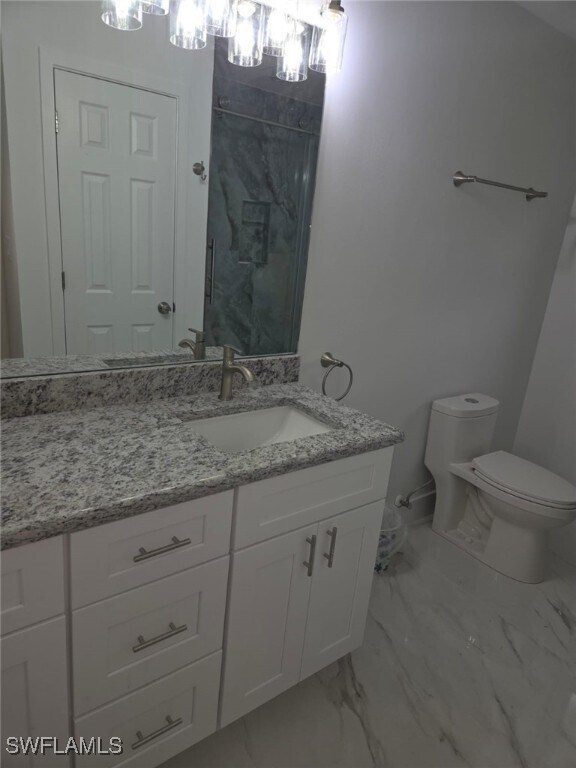 Building Photo - 2505 Lakeview Dr