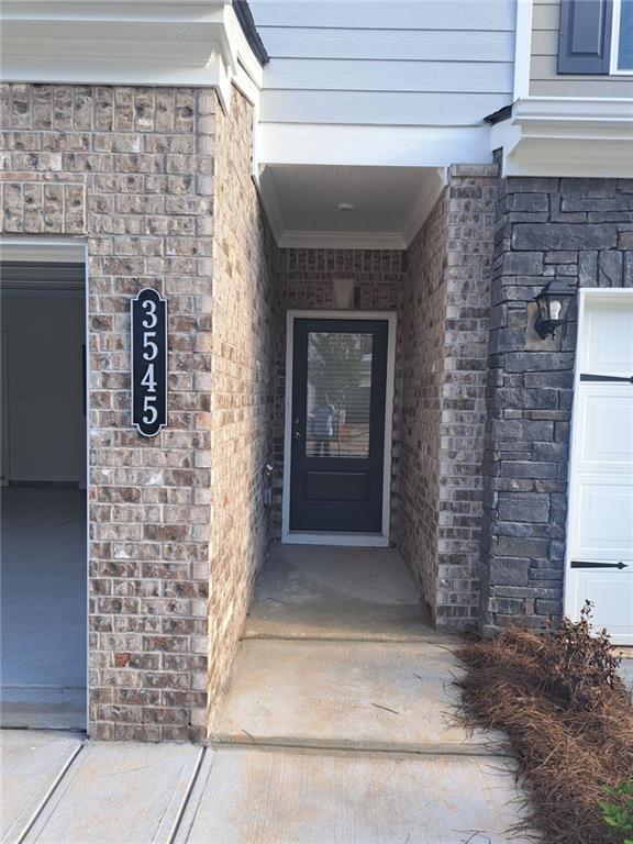 Building Photo - 3545 Fairhaven Dr