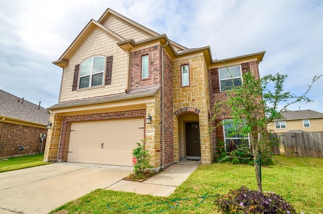 Building Photo - 14935 Vinegrove Falls Ct