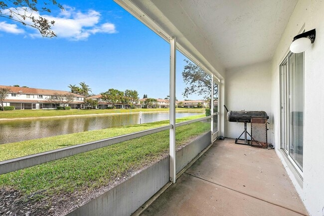Building Photo - 6606 Sandy Bank Terrace