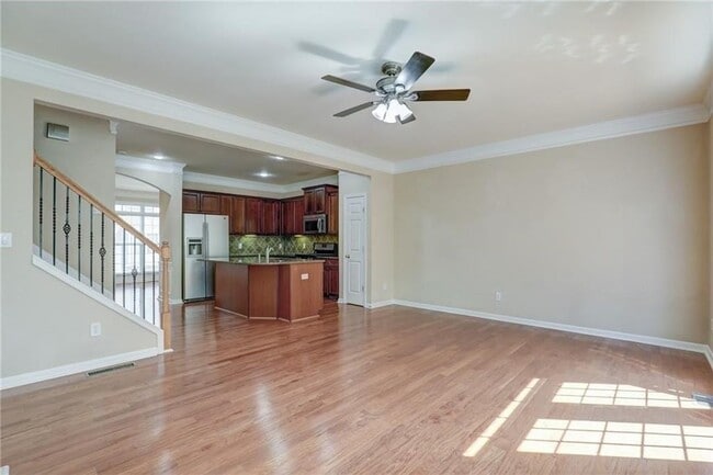 Building Photo - 11030 Brunson Dr