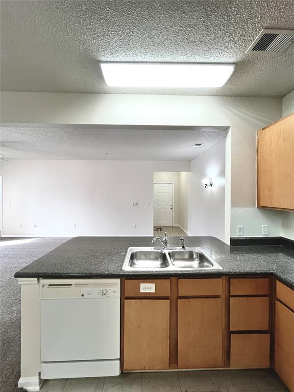 Building Photo - 2200 Classen Blvd