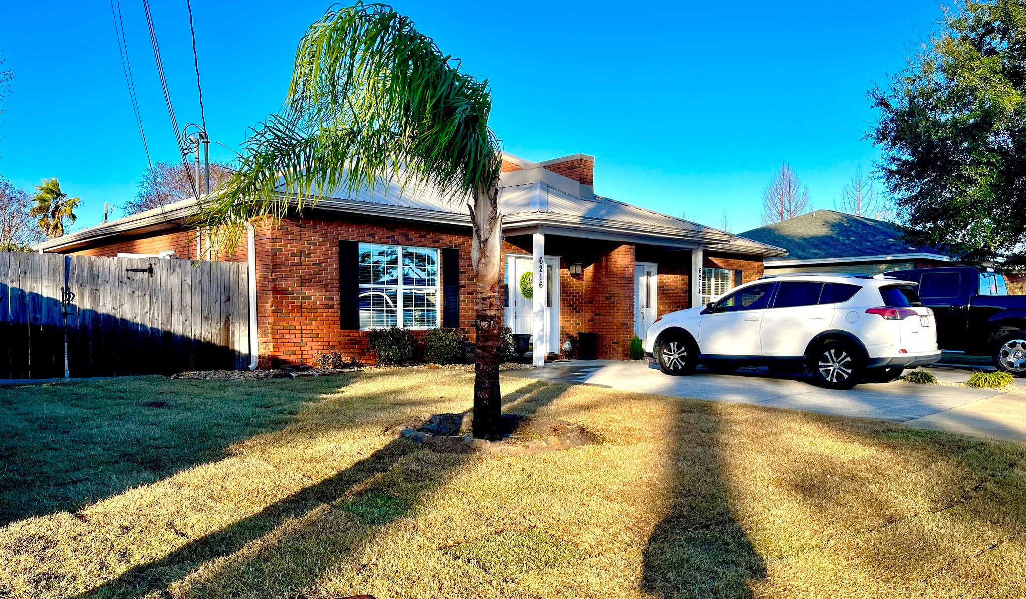 Building Photo - 6214 E Azalea Ave