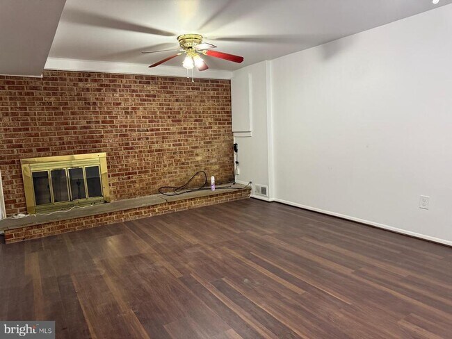 Building Photo - 4402 Sellman Rd