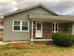 Building Photo - 48 Jefferson Rd