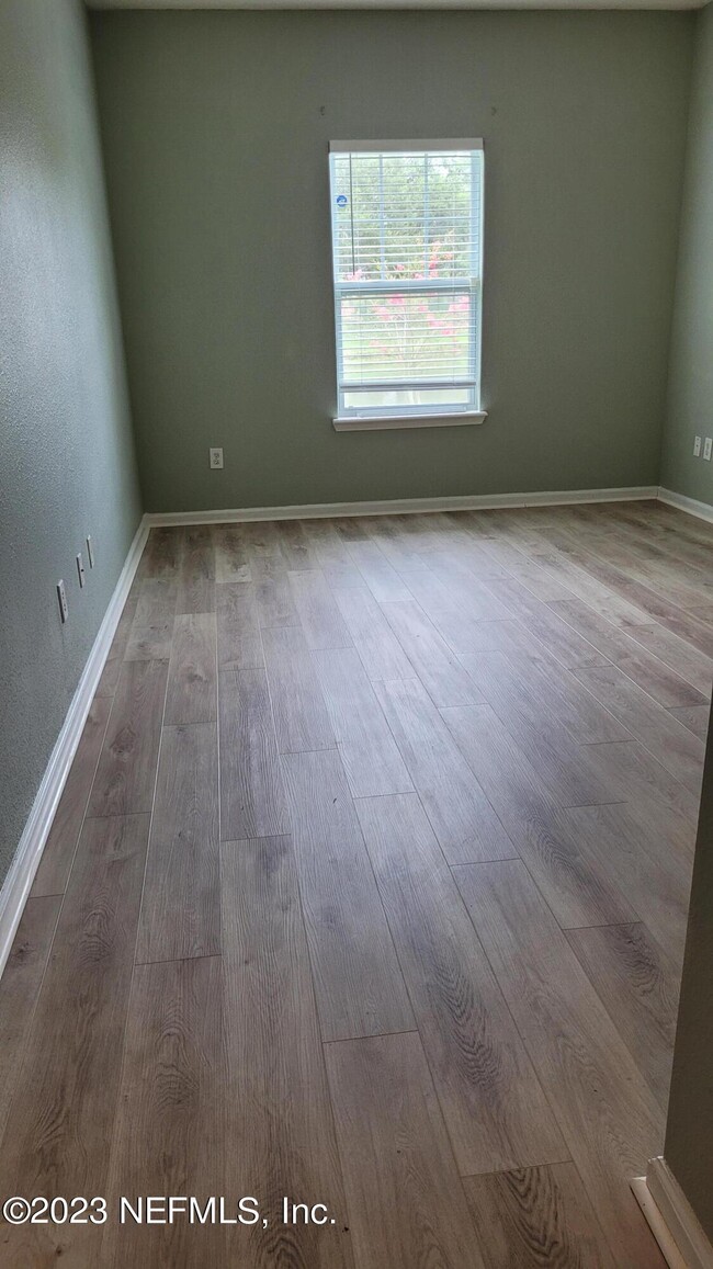 Building Photo - 4911 Key Lime Dr