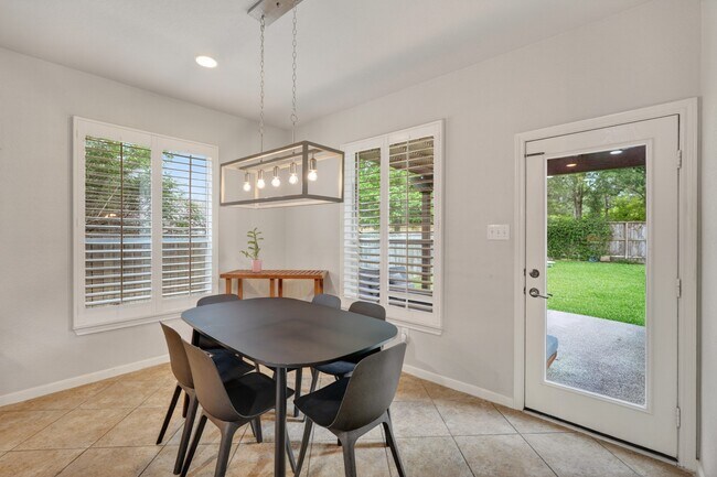 Building Photo - 42 N Arrow Canyon Cir