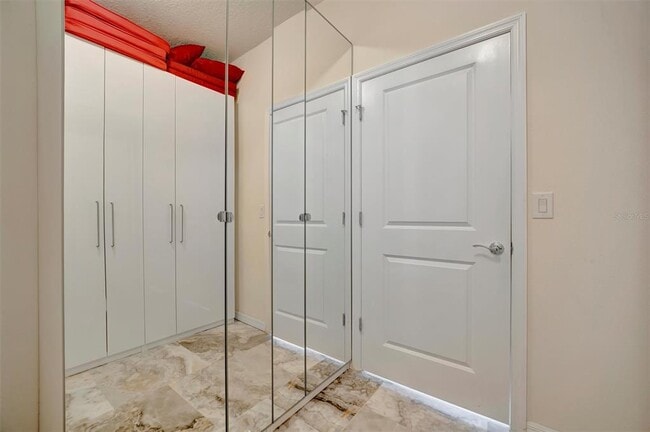 Building Photo - 31878 Tansy Bnd