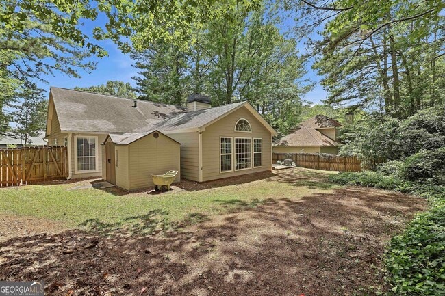 Building Photo - 518 Longwood Ln