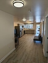 Building Photo - 272 Ani St