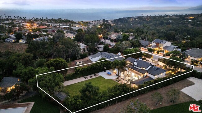 Building Photo - 29328 Heathercliff Rd