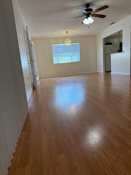 Building Photo - 3931 Panola Ln