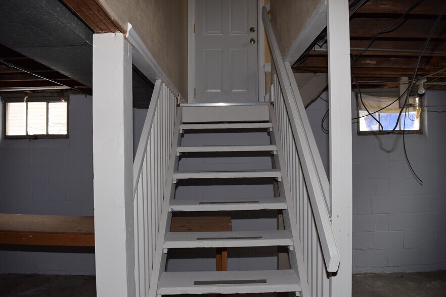 Stairs with new railings - 423 32nd St NE