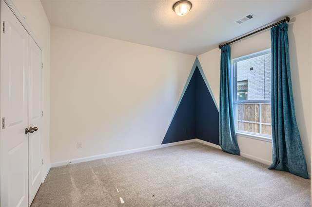 Building Photo - 17204 Clover Dr