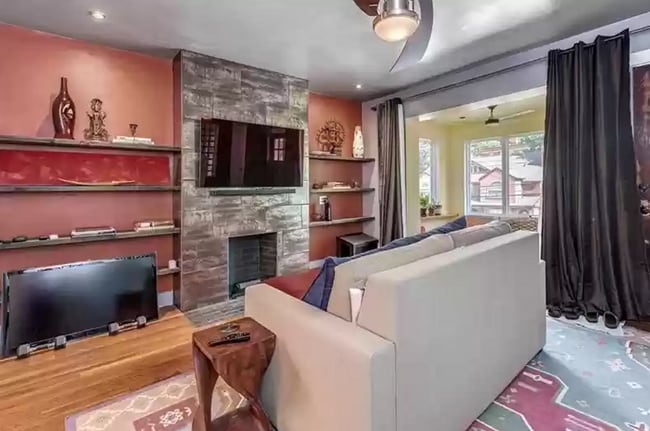 Building Photo - Must See 3 BD/ 2 BA located in Squirrel Hill Available 8/1/2026
