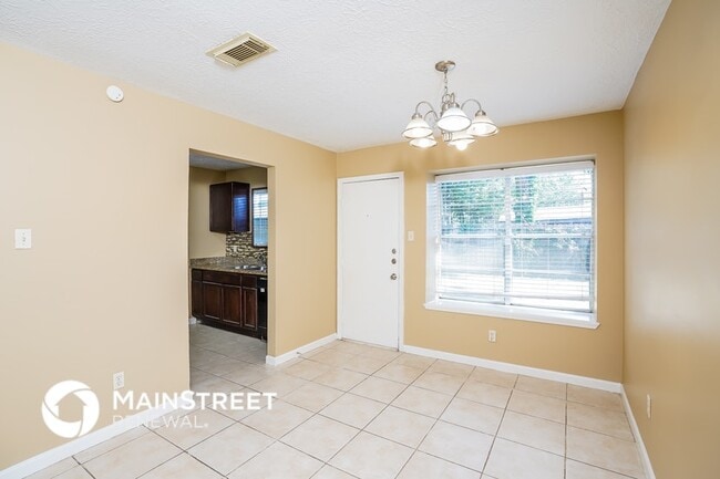 Building Photo - 20406 Oak Limb Ct