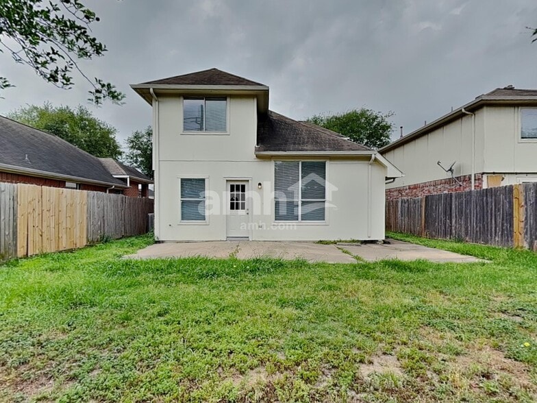 Building Photo - 6630 Rusty Ridge Ln