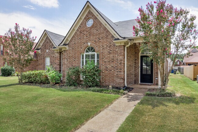 Building Photo - 9209 Acadia Pl