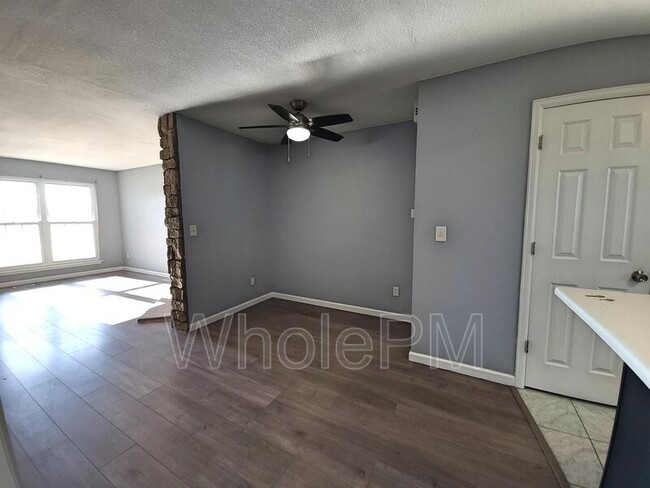 Building Photo - 10922 Bayfield Way