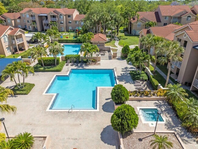 Building Photo - 10630 SW 157th Ct