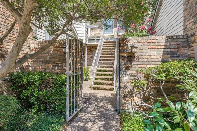Primary Photo - 7340 Skillman St