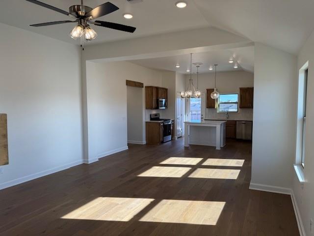 Building Photo - 2468 Heather Rd