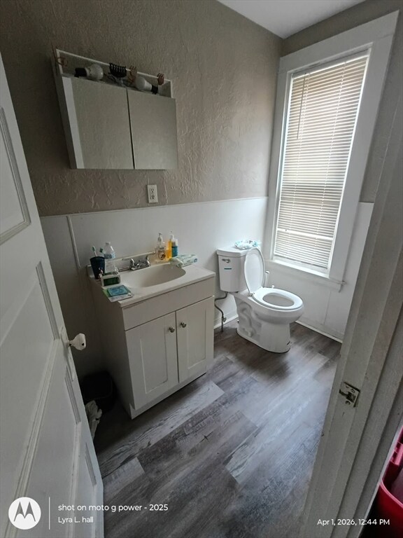 Building Photo - 338 Summer St