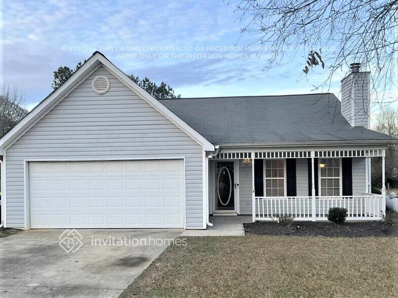 Primary Photo - 10 McIntosh Estates Dr