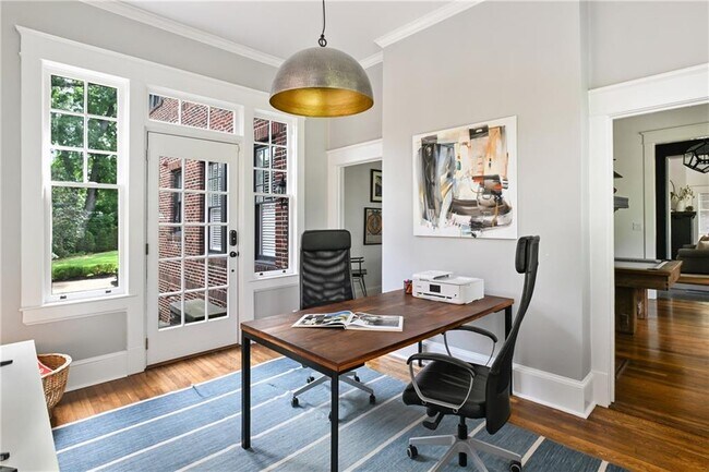 Building Photo - 635 Bonaventure Ave NE