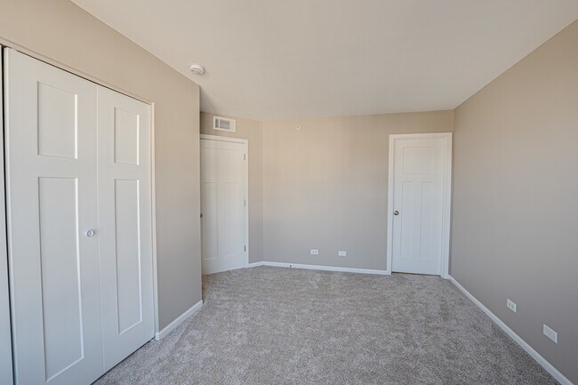 Building Photo - 3783 Bailey Rd