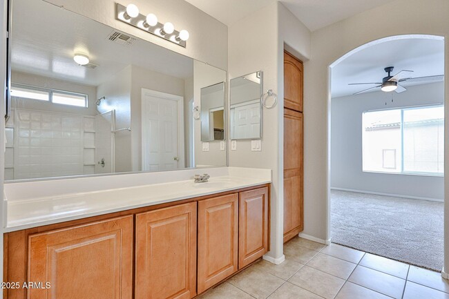 Building Photo - 22664 W Solano Dr