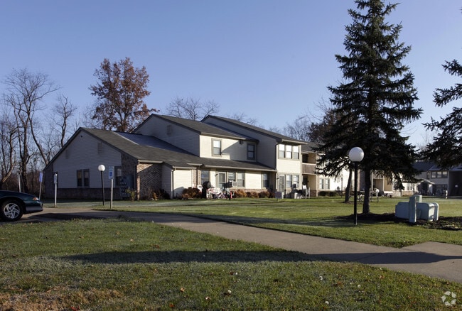 Primary Photo - Waterside Estates