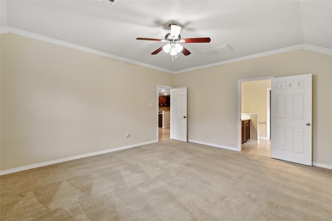 Building Photo - 3308 Southern Grove Ln