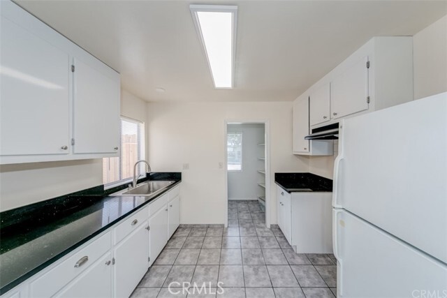 Building Photo - 10360 Amherst Ave